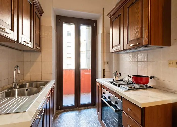 Di Fronte Basilica Di San Paolo Apartment